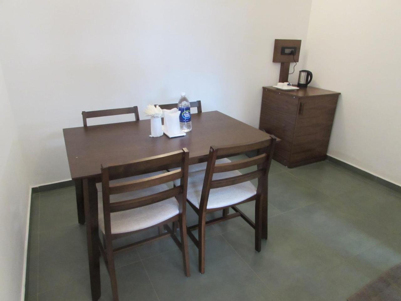 ฟัลคอน เครสต์ วากามอน Hotel ภายนอก รูปภาพ